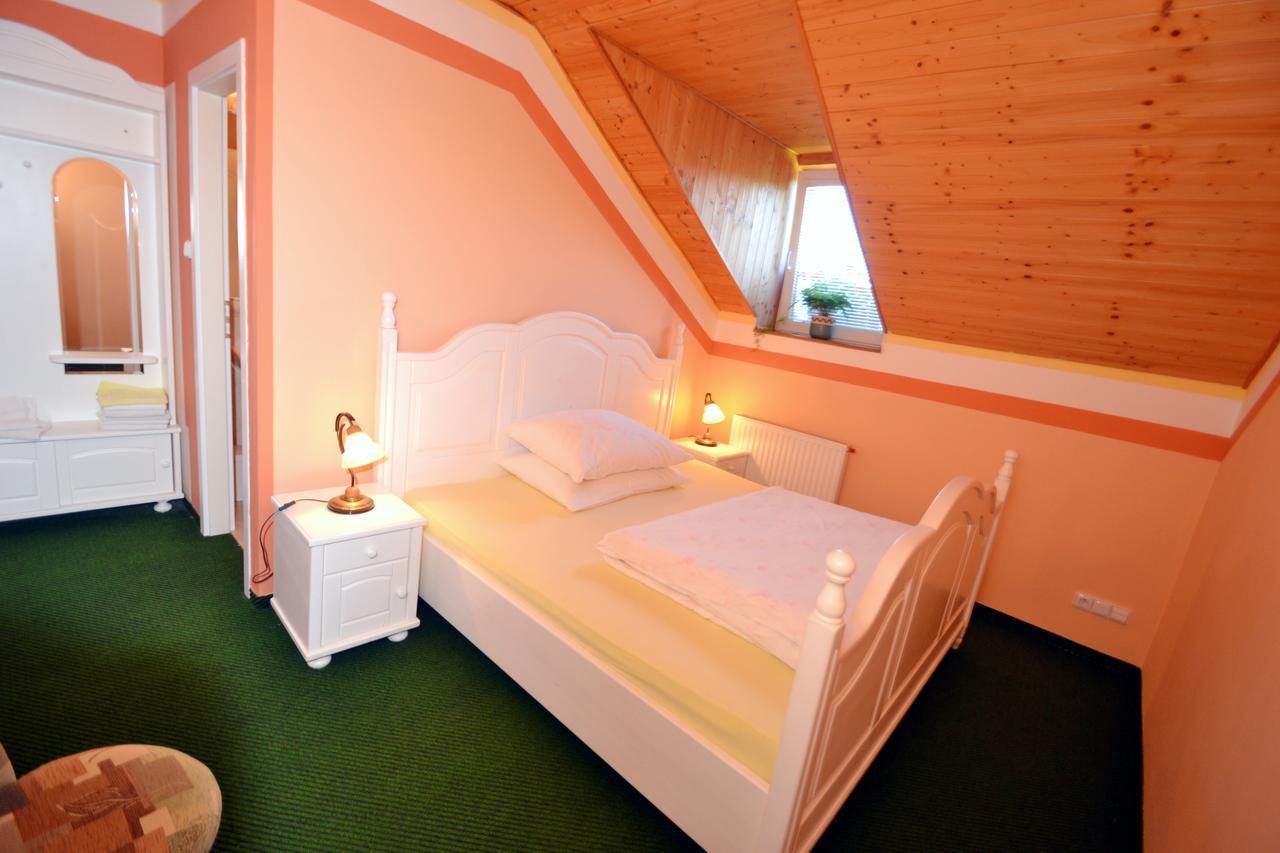 Rožmberk nad Vltavou Hotel Studenec المظهر الخارجي الصورة