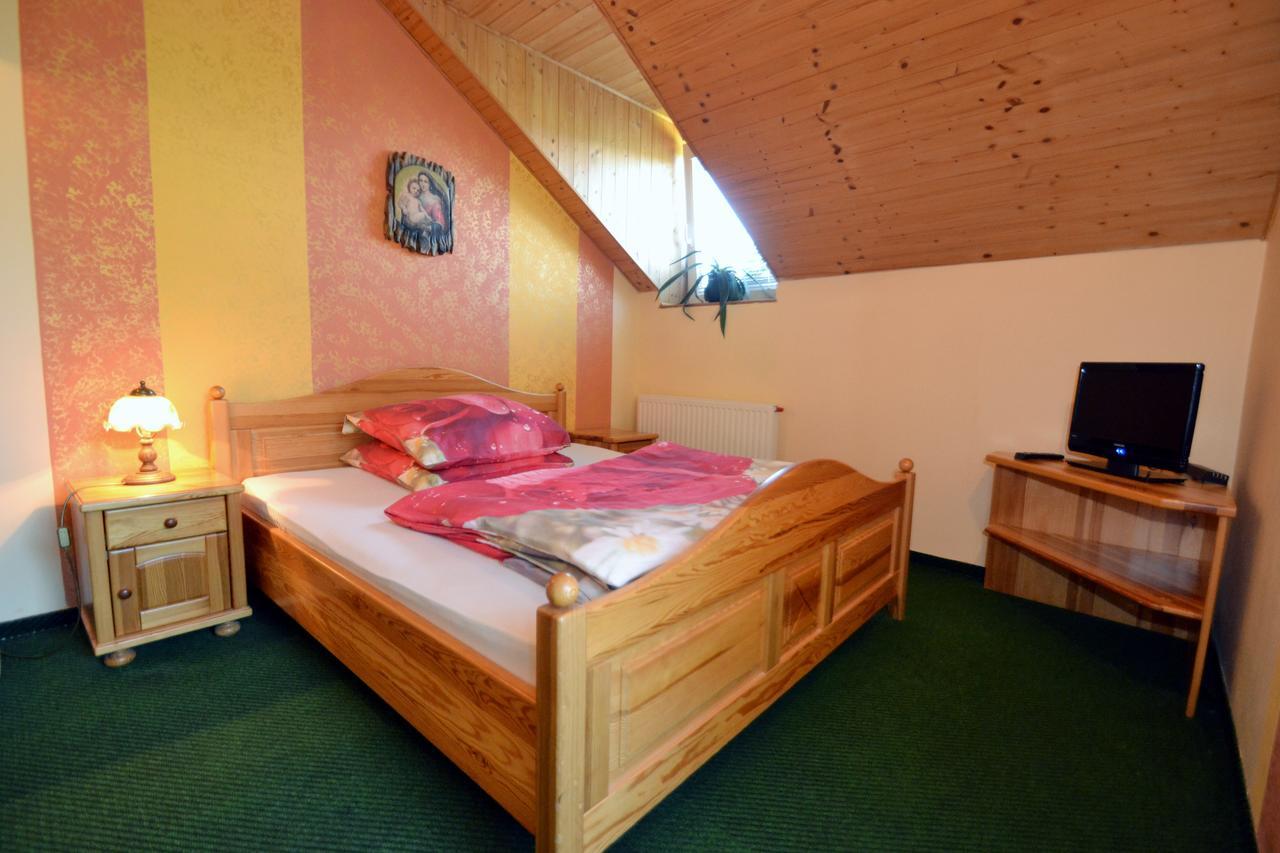 Rožmberk nad Vltavou Hotel Studenec المظهر الخارجي الصورة