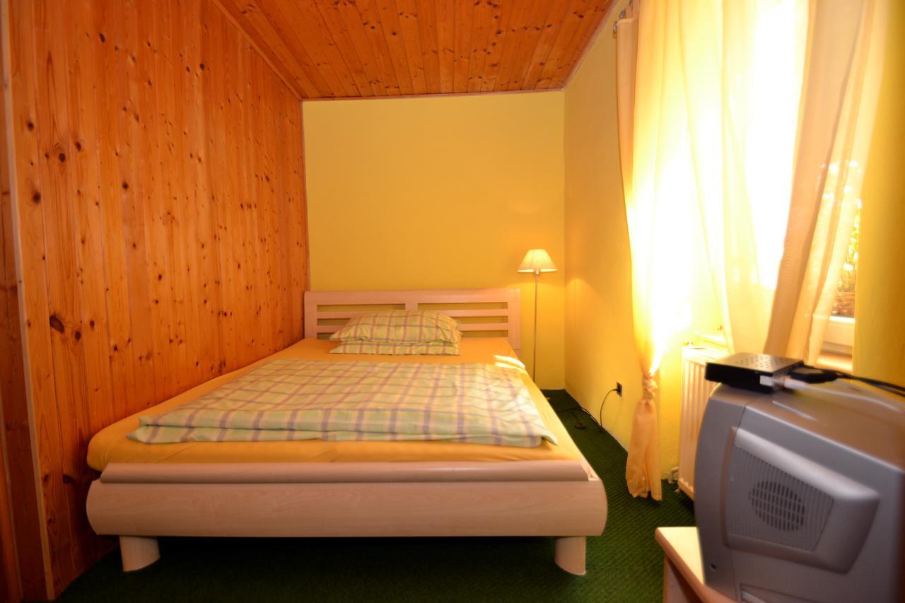 Rožmberk nad Vltavou Hotel Studenec المظهر الخارجي الصورة